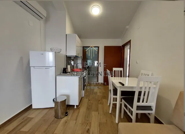 Rent, studio apartment, 30m², Kavač, Kotor