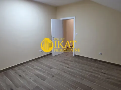 Sale, two bedroom apartment, 70m², Nova Pazova, Stara Pazova - image 4