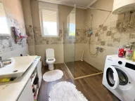 Prodaja, kuća, 180m², Gornja Gorica, Podgorica - image 10