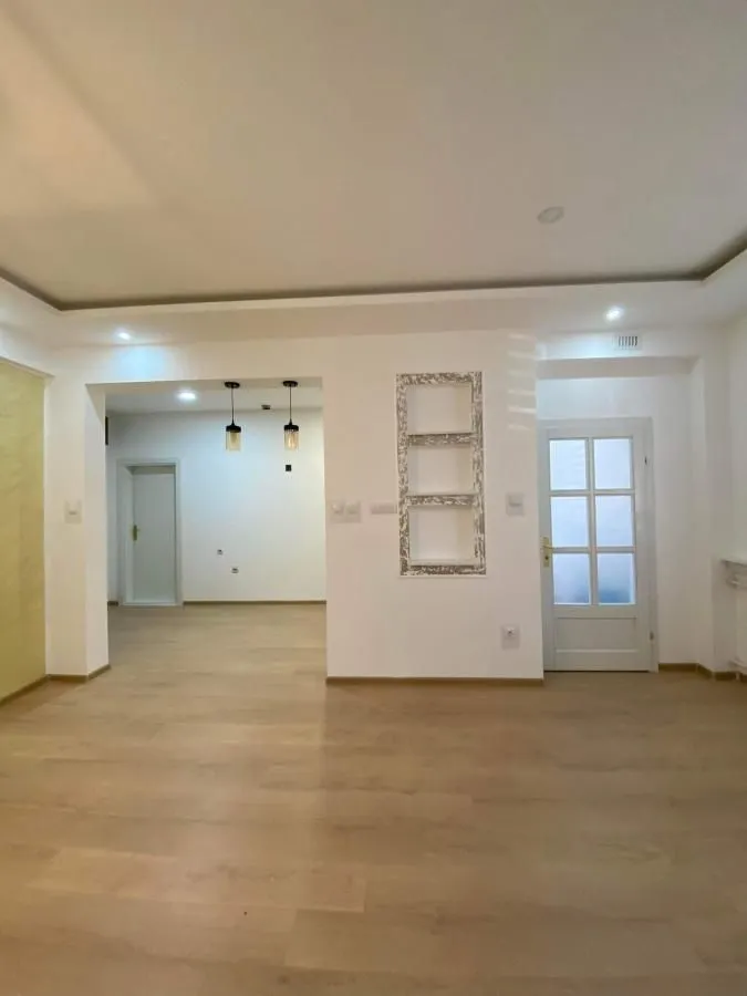 Prodaja, trosoban stan, 64m², Kikinda, Srbija