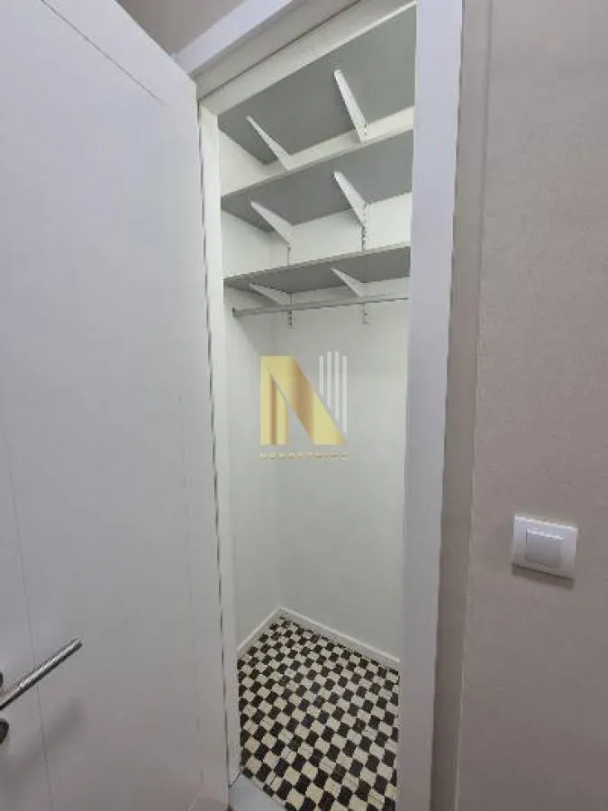 Prodaja, garsonjera, 32m², Centar, Novi Sad