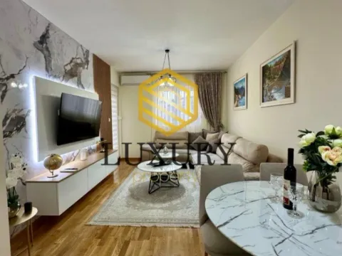 Izdavanje, jednosoban stan, 57m², Zagorič, Podgorica - image 4