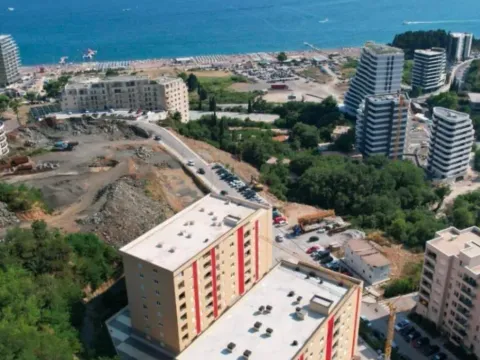 Sale, one bedroom apartment, 43m², Bečići, Budva - image 7