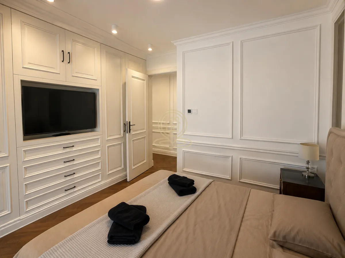 Rent, four bedroom apartment, 126m², Čubura, Beograd