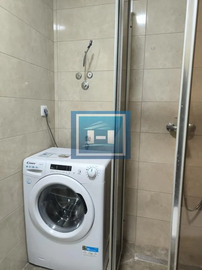 Izdavanje, jednosoban stan, 48m², Centar, Ćuprija