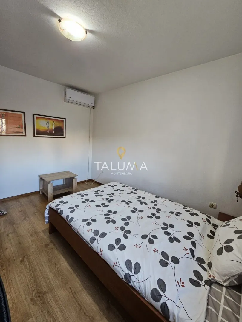 Rent, house, 216m², Dalmatinska ulica, Podgorica