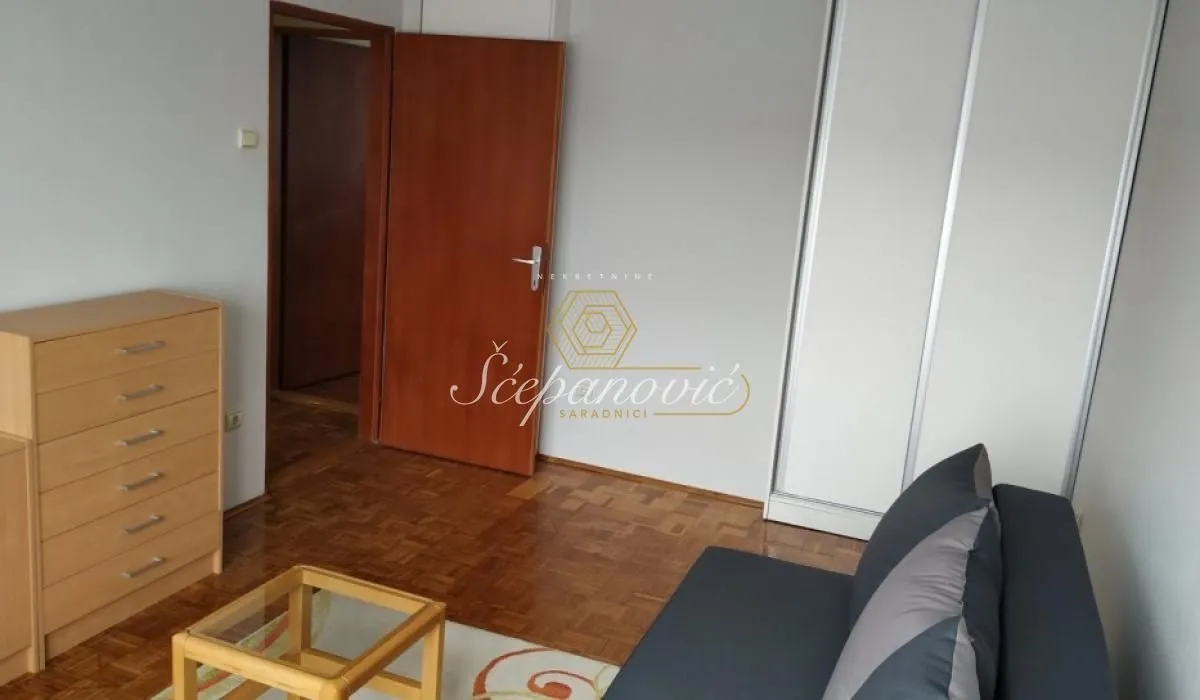 Prodaja, dvosoban stan, 63m², Grbavica, Novi Sad Sve Podlokacije