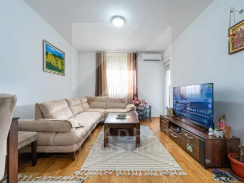 Sale, one bedroom apartment, 45m², Stari Aerodrom, Podgorica - image 2