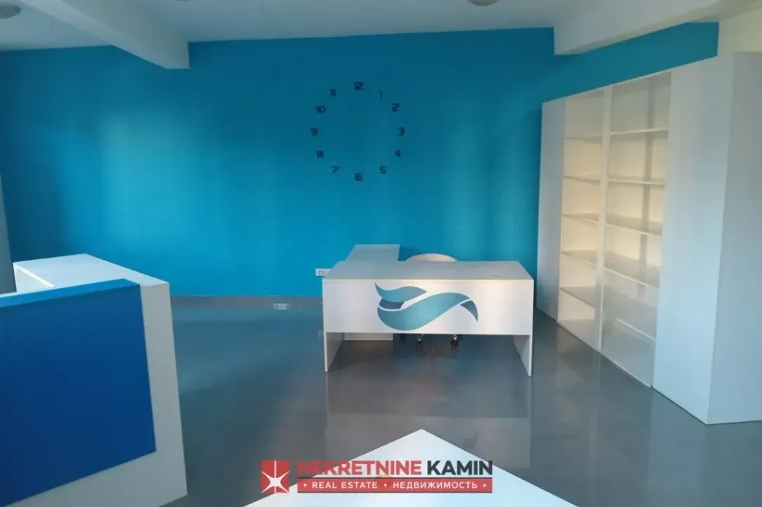 Rent, office space, 46m², Vidikovac, Budva