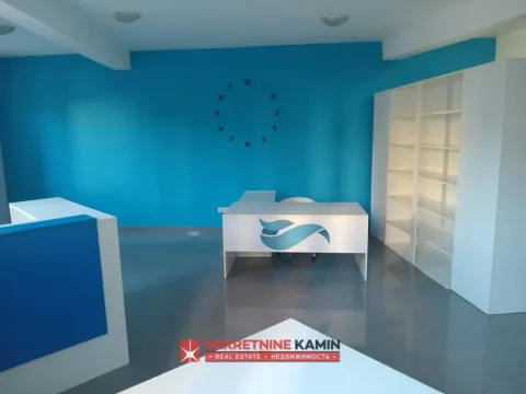 Rent, office space, 46m², Vidikovac, Budva