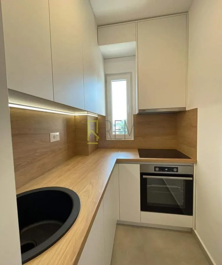 Prodaja, jednosoban stan, 42m², Zabjelo, Podgorica
