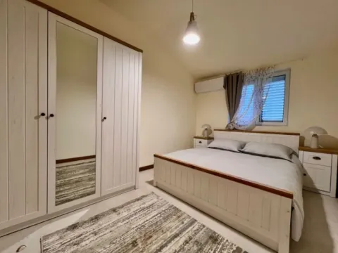 Prodaja, trosoban stan, 108m², Momišići, Podgorica - image 9