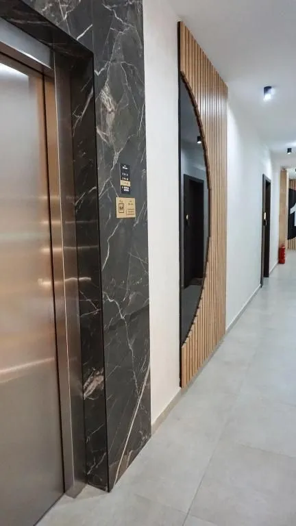Prodaja, četvorosoban stan, 87m², Bulevar patrijarha Pavla, Novi Sad Sve Podlokacije