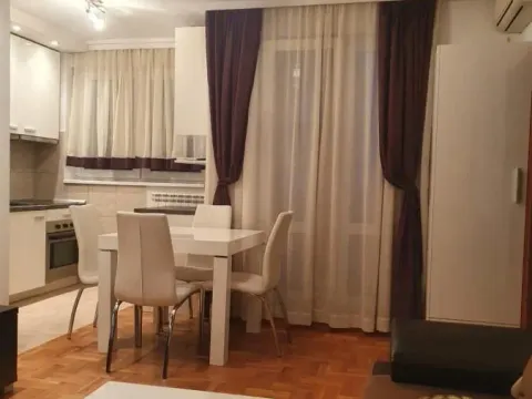 Rent, two bedroom apartment, 42m², Vračar Sve Podlokacije, Beograd - image 3