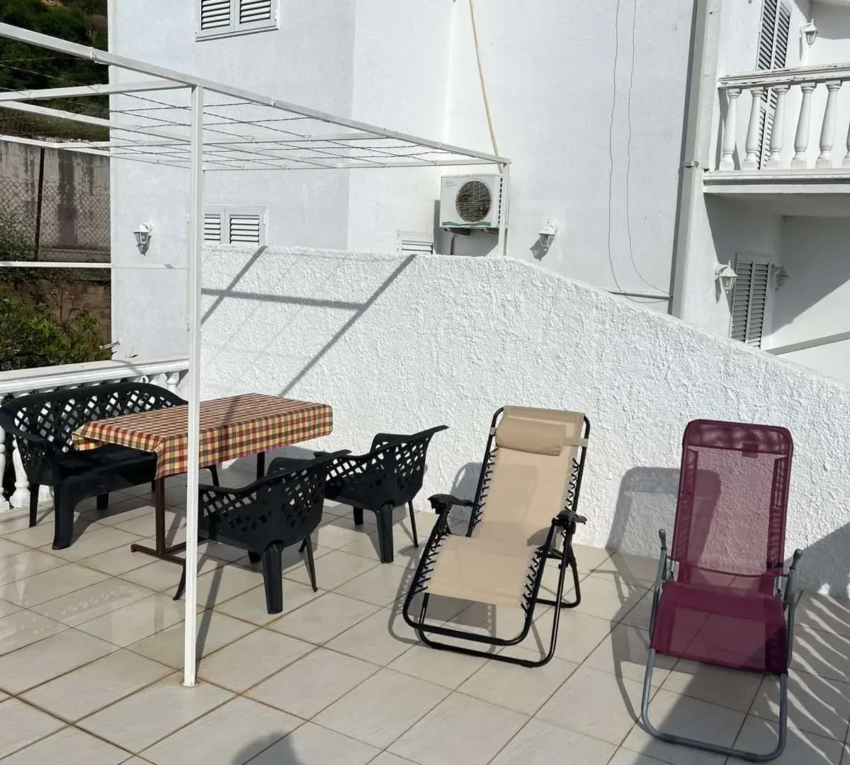 Rent, house, 130m², Dobra Voda, Budva