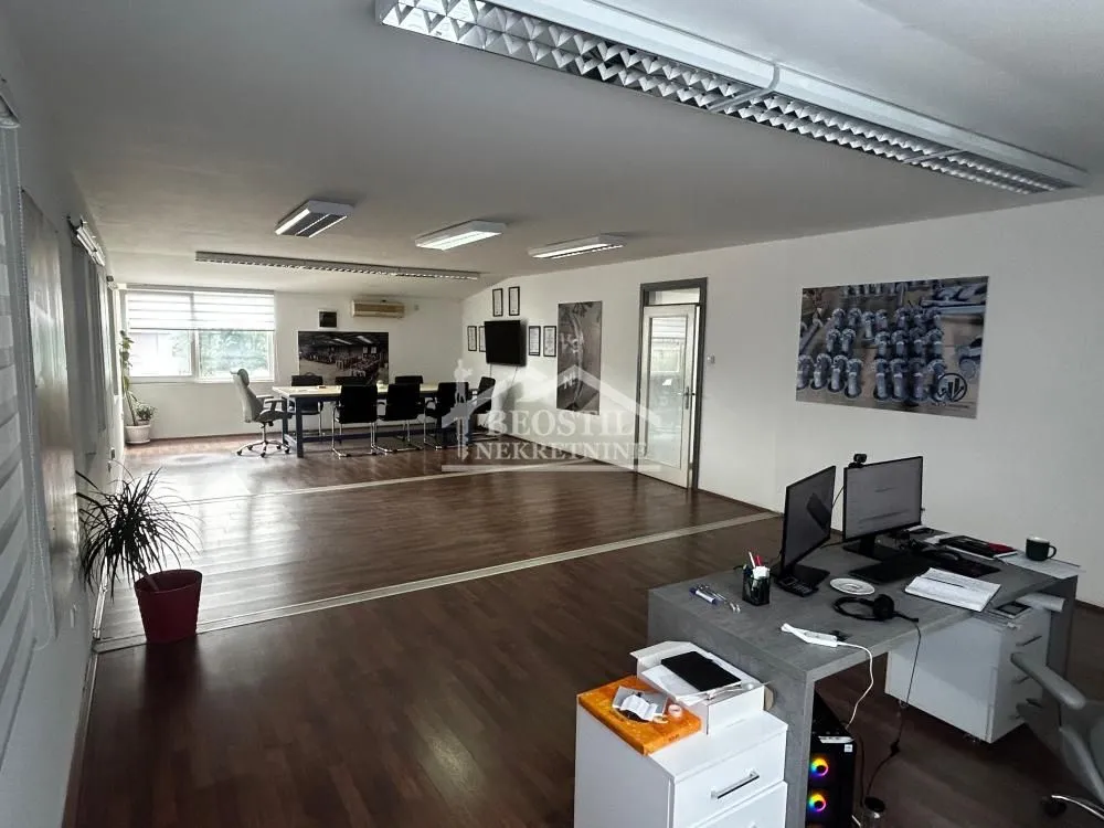 Rent, office space, 1526m², Centar, Smederevo