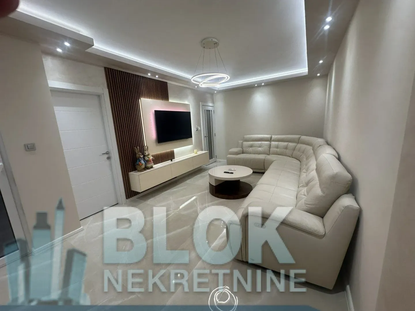 Prodaja, jednosoban stan, 60m², Preko Morače, Podgorica