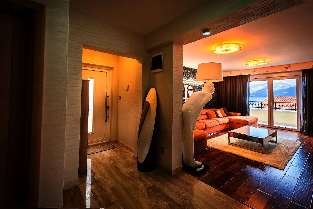 Prodaja, kuća, 283m², Krašići, Tivat
