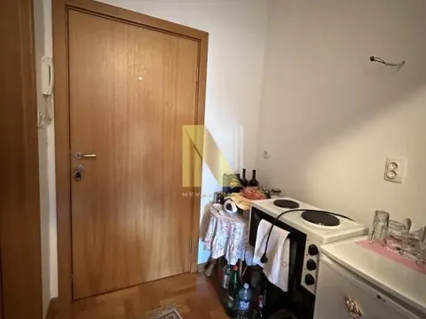 Prodaja, garsonjera, 24m², Bulevar Evrope, Novi Sad Sve Podlokacije - image 5