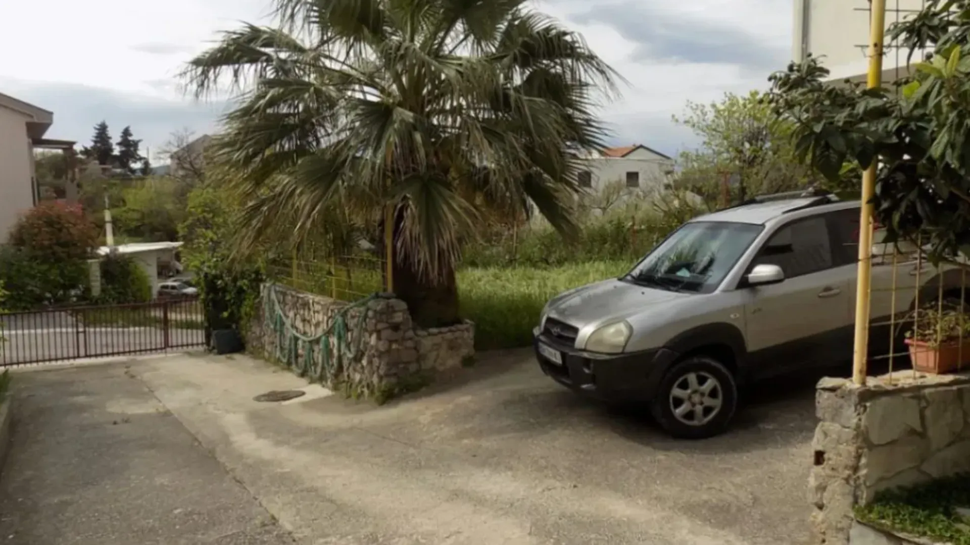 Prodaja, kuća, 100m², Kalimanj, Tivat