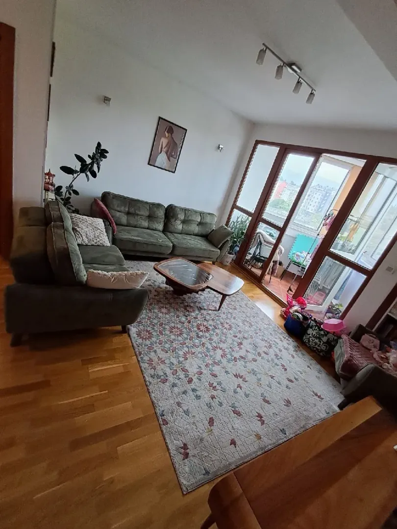 Prodaja, dvosoban stan, 64m², Obala Morače, Podgorica