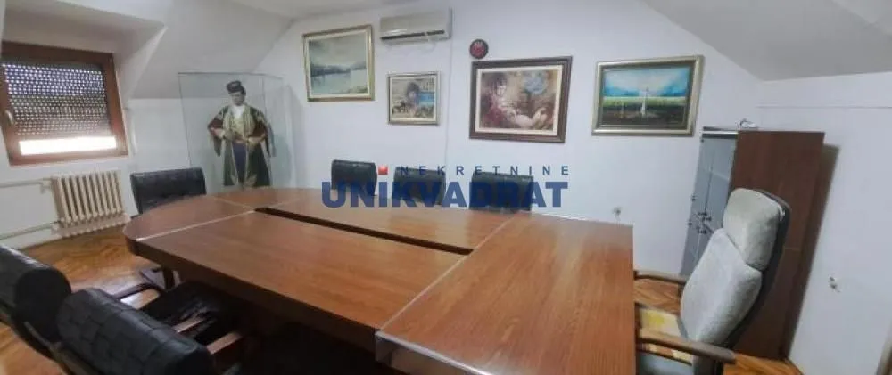Prodaja, kuća, 300m², Sremski Karlovci, Novi Sad