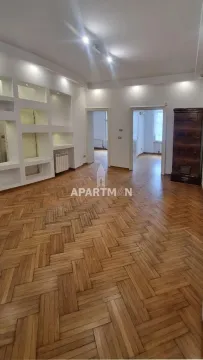 Izdavanje, četvorosoban stan, 90m², Stari Grad, Beograd - image 2