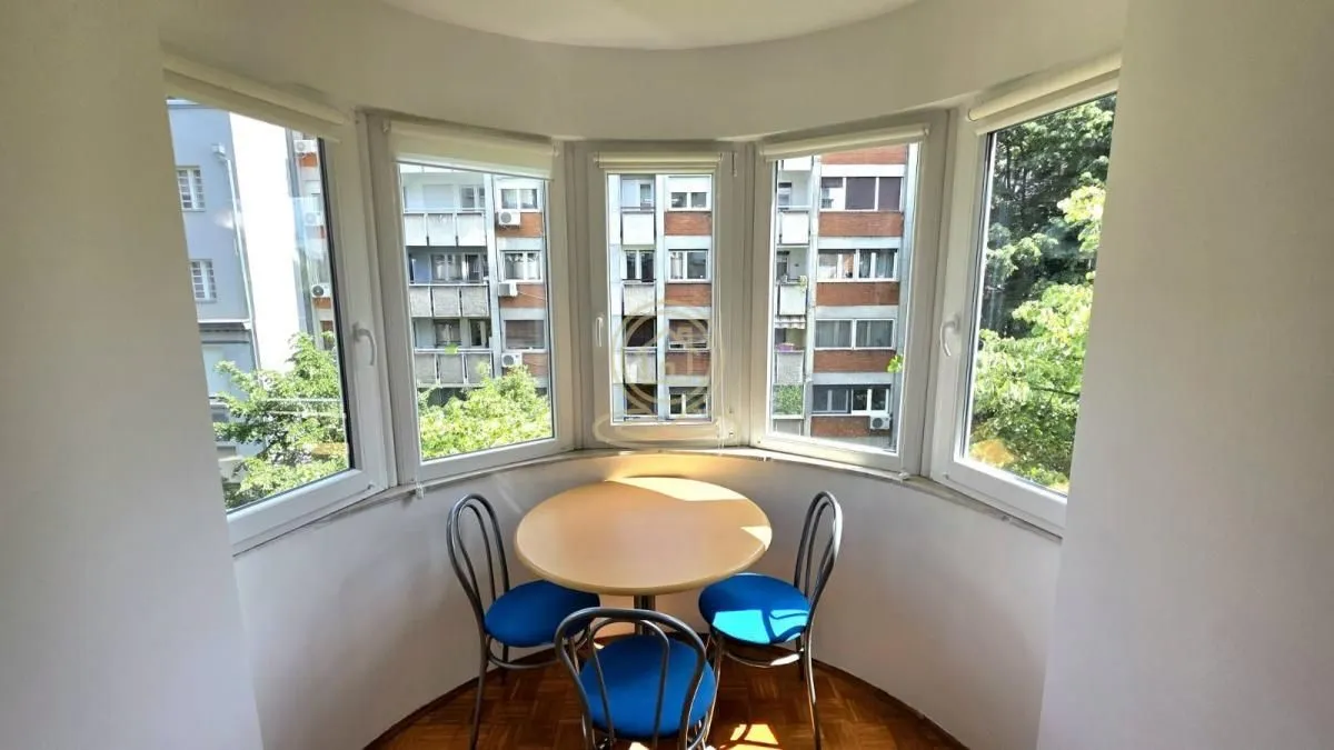 Rent, two bedroom apartment, 46m², Savski Venac, Beograd