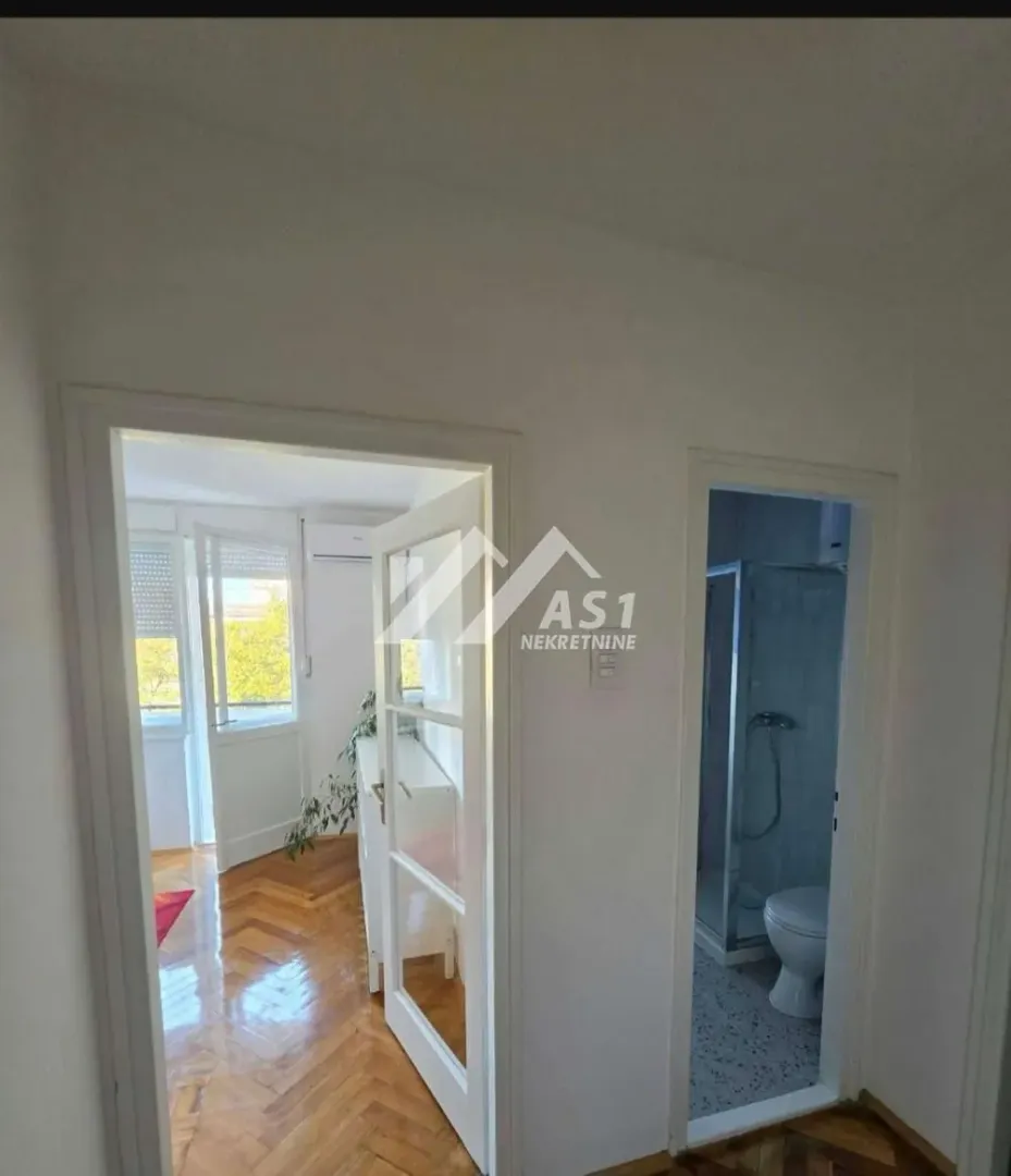 Izdavanje, jednosoban stan, 51m², Kej, Novi Sad Sve Podlokacije