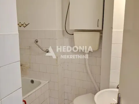 Rent, one bedroom apartment, 33m², Banovo Brdo, Beograd - image 9