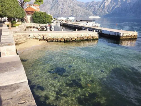 Prodaja, kuća, 130m², Prčanj, Kotor - image 16