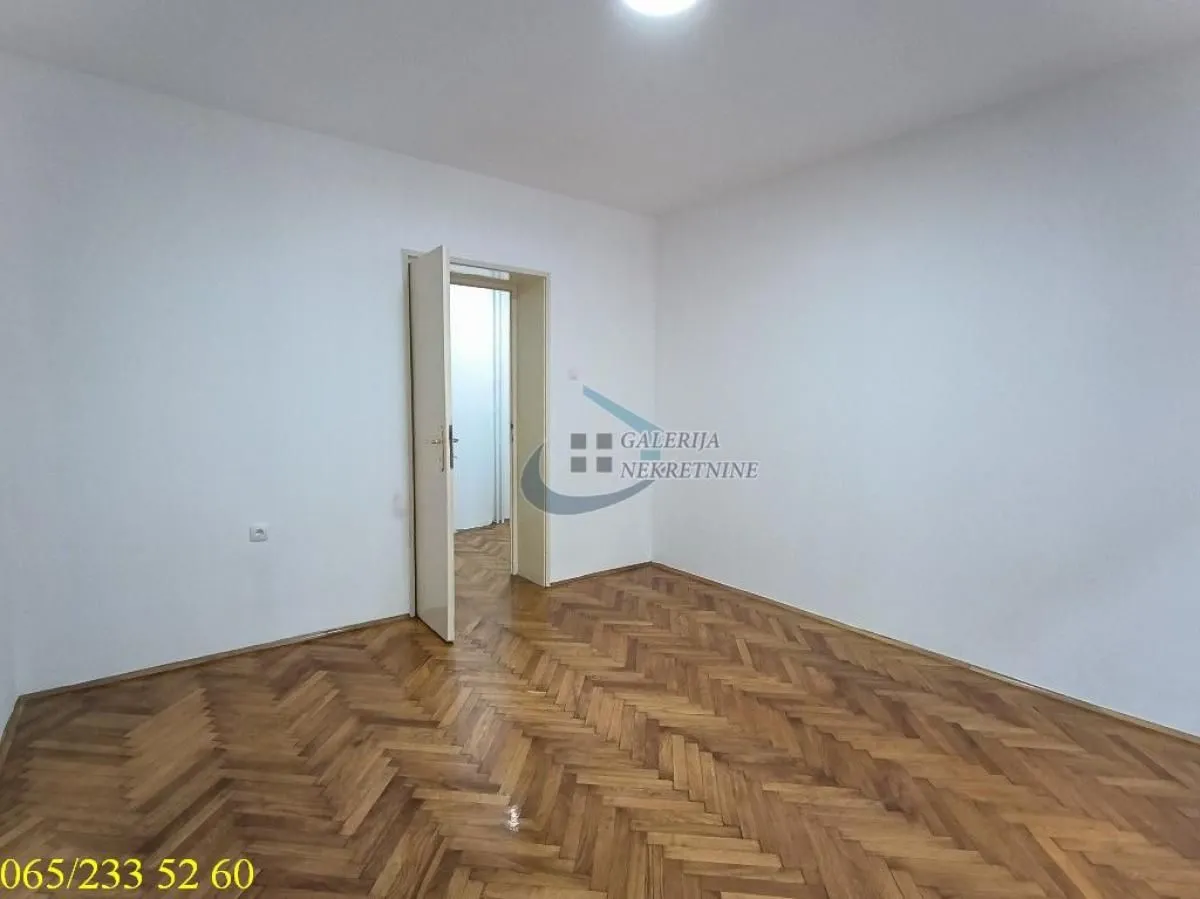 Sale, two bedroom apartment, 60m², Vračar Sve Podlokacije, Beograd