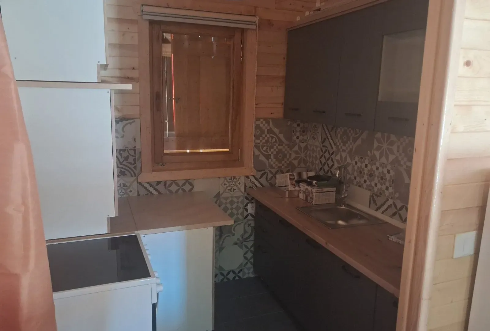 Rent, house, 63m², Rastovac, Nikšić