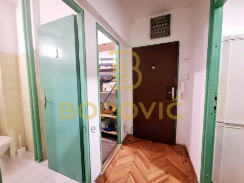 Izdavanje, dvosoban stan, 51m², Vidikovački venac, Rakovica - image 11