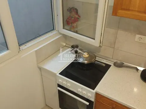 Prodaja, dvosoban stan, 47m², Kalenić Pijaca, Vračar Sve Podlokacije - image 6