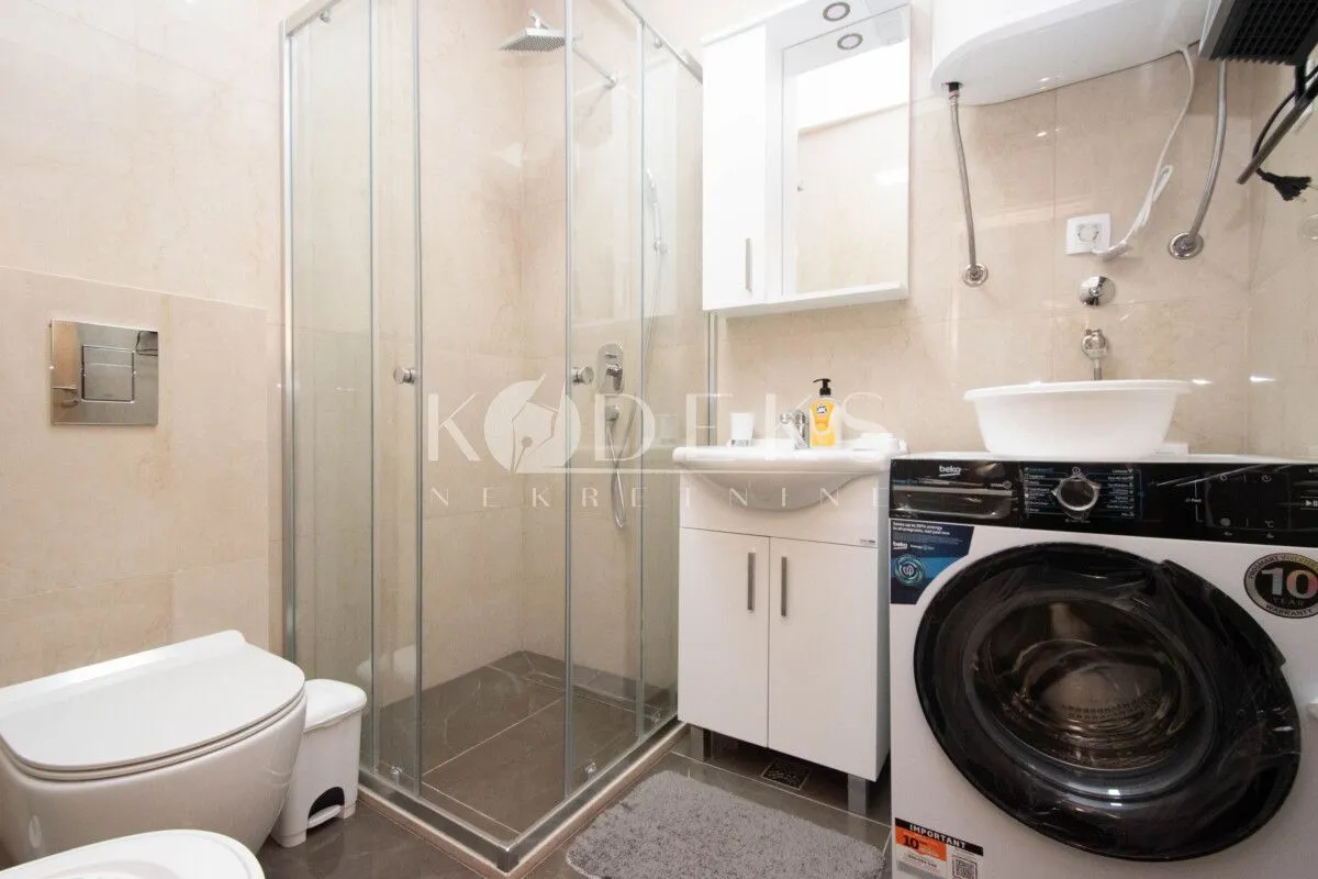 Rent, three bedroom apartment, 98m², City Kvart, Podgorica