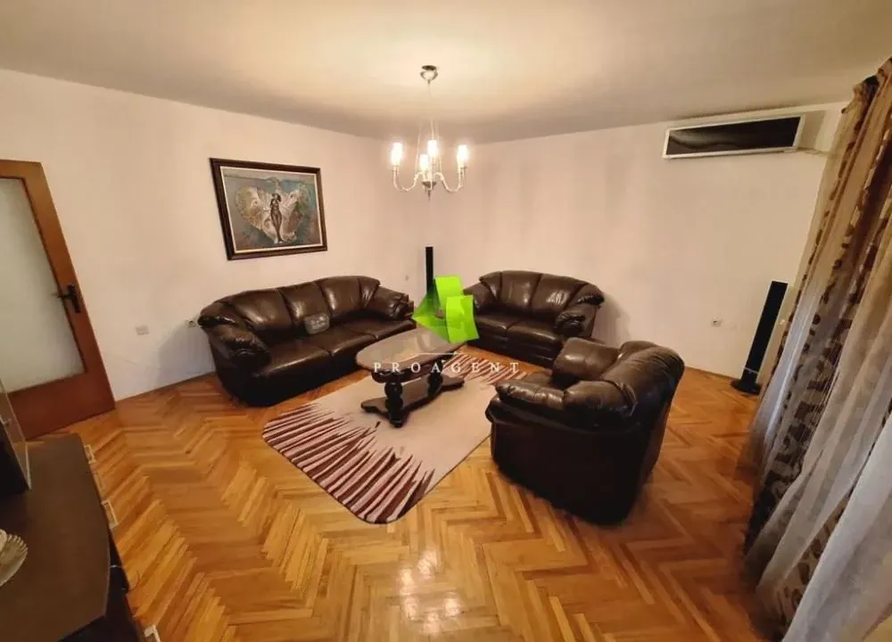 Izdavanje, četvorosoban stan, 120m², Pantelej, Niš