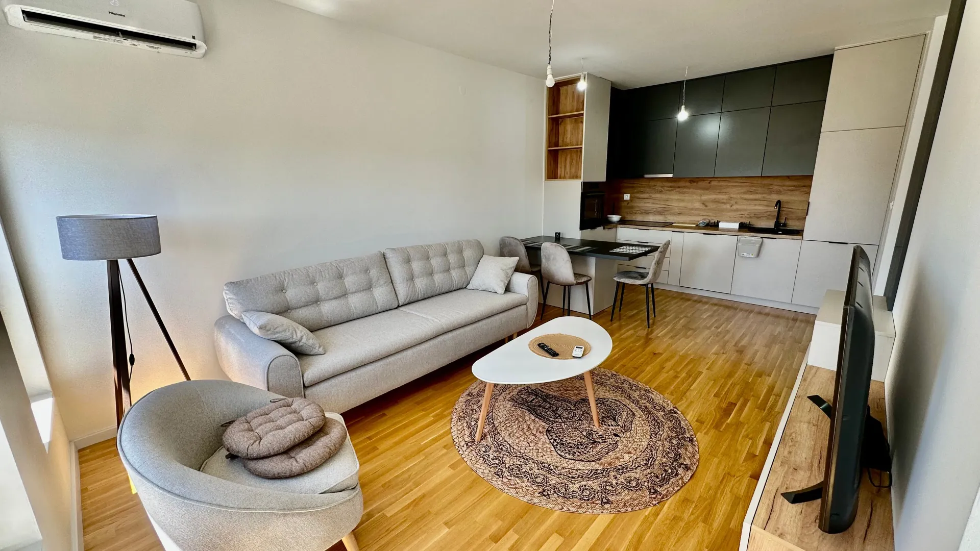 Izdavanje, jednosoban stan, 50m², Zabjelo, Podgorica