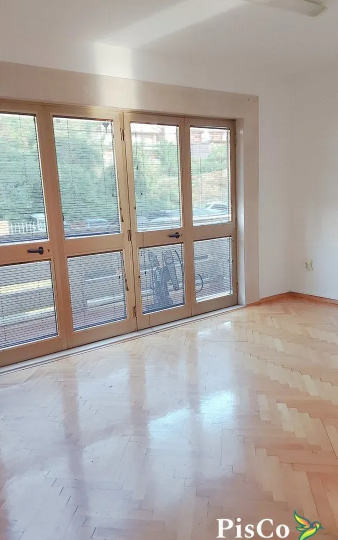Rent, house, 250m², Preko Morače, Podgorica