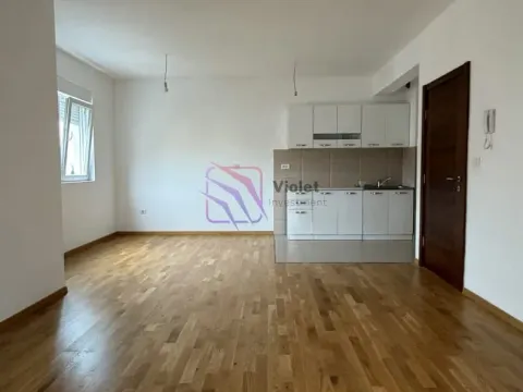 Sale, two bedroom apartment, 73m², Tuški Put, Podgorica - image 7