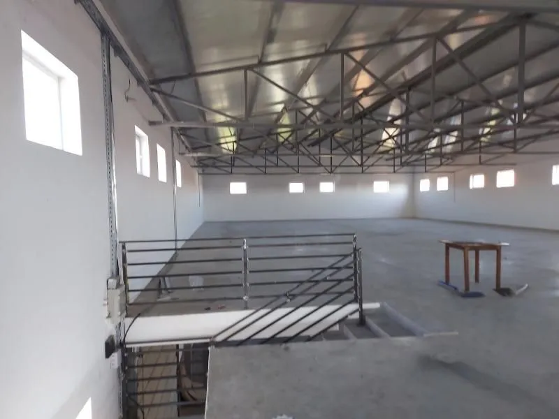 Rent, office space, 1500m², Batajnica, Beograd