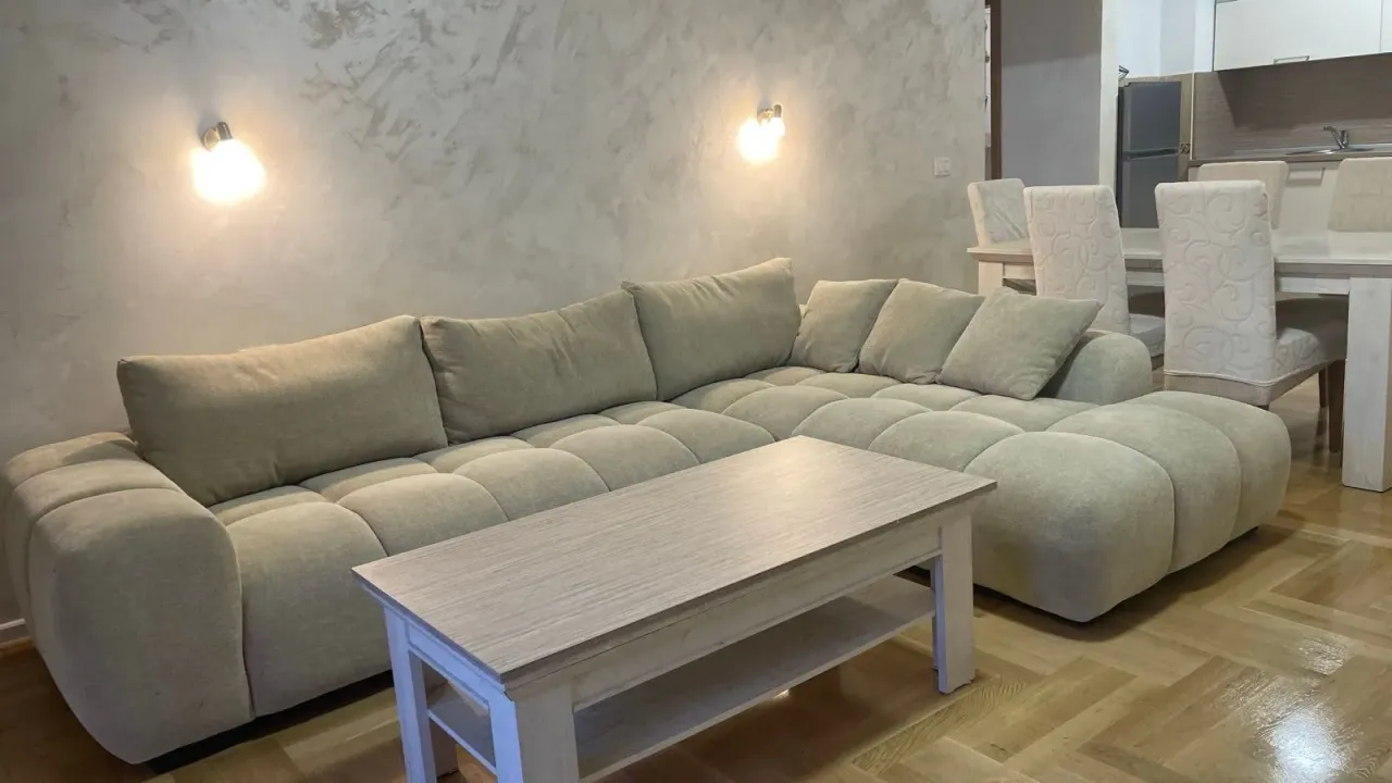 Rent, one bedroom apartment, 84m², Bonići, Tivat