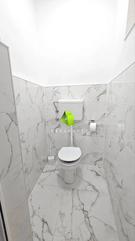 Rent, office space, 55m², Medijana, Niš
