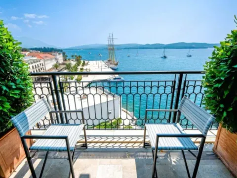 Prodaja, dvosoban stan, 135m², Porto Montenegro, Tivat - image 2