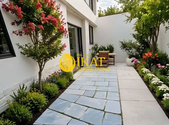 Sale, two bedroom apartment, 85m², Banovo Brdo, Beograd