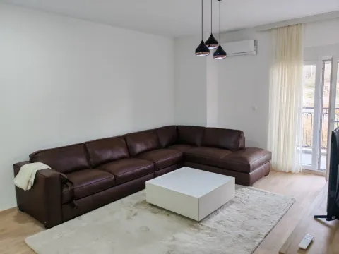 Rent, two bedroom apartment, 79m², Malo Brdo, Podgorica - image 12