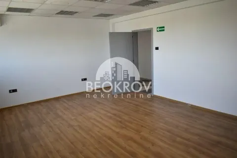 Rent, office space, 216m², Zemun Cara Dušana, Zemun Sve Podlokacije - image 3