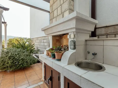 Prodaja, dvosoban stan, 130m², Savina, Herceg Novi - image 3