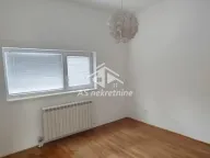 Izdavanje, kuća, 300m², Savski Venac, Beograd - image 11