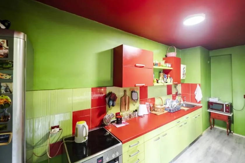 Prodaja, trosoban stan, 70m², Čubura, Beograd
